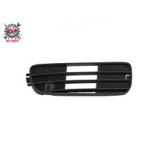 Решетка в бампер для Audi 80 B4 (R).