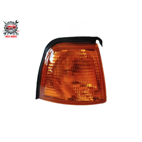 Поворотник для Audi 80 B4 (R).